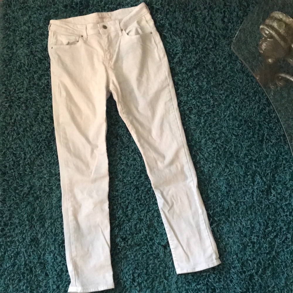 Levi’s Classic Mid-rise Skinny